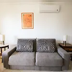 Ocean V In Cascais With Sea View And Pool, Sleeps 4